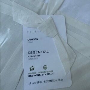 Pottery Barn Essential linen cotton white bedskirt queen size